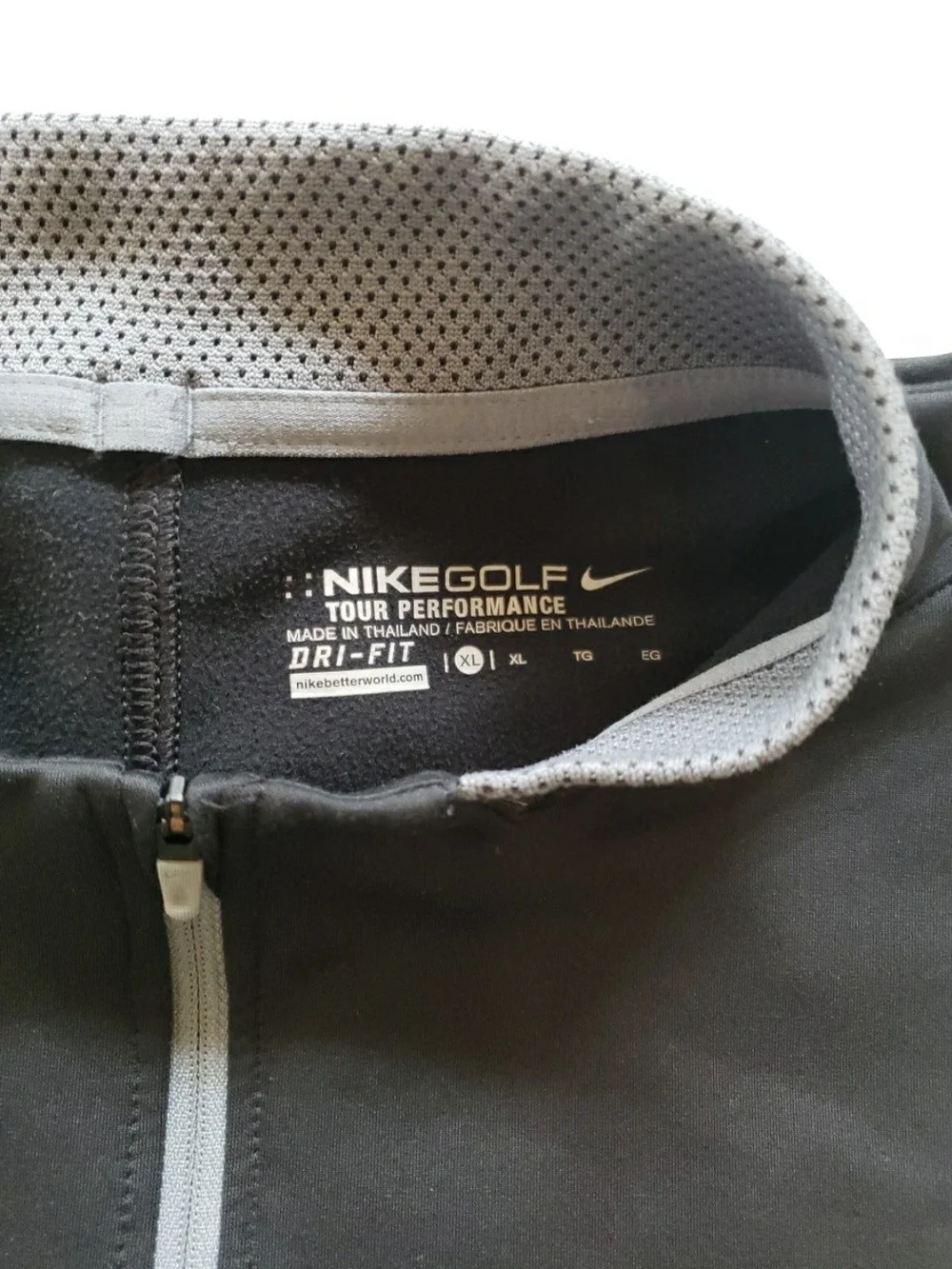 Nike Golf Tour Men’s Black Dri-FIT Quarter-Zip Jacket Sweater